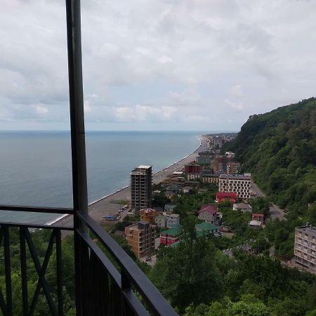 Aniva The Hotel 바투미 외부 사진